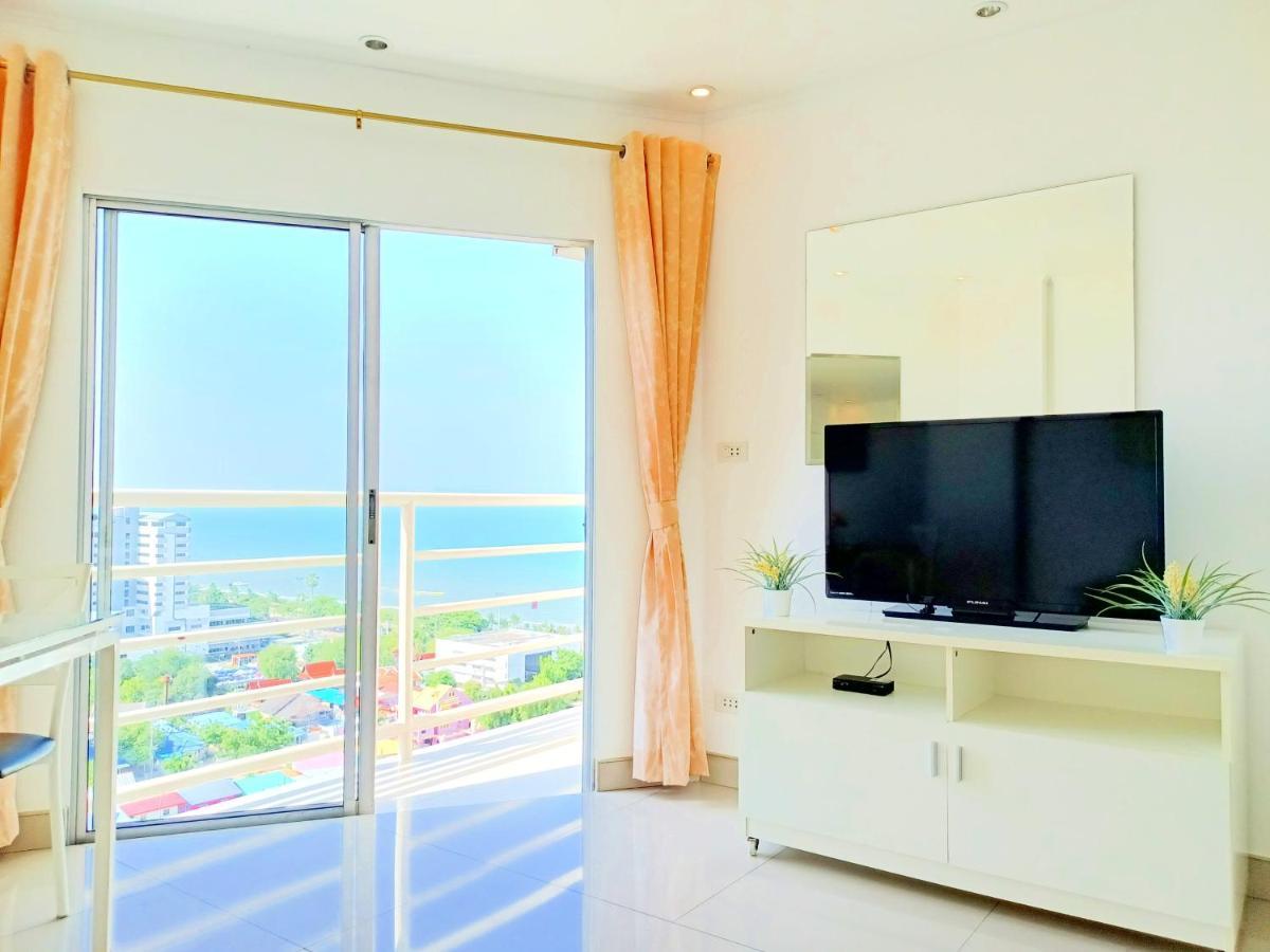 Sea View Beachfront Condos Pattaya Джомтьен Экстерьер фото